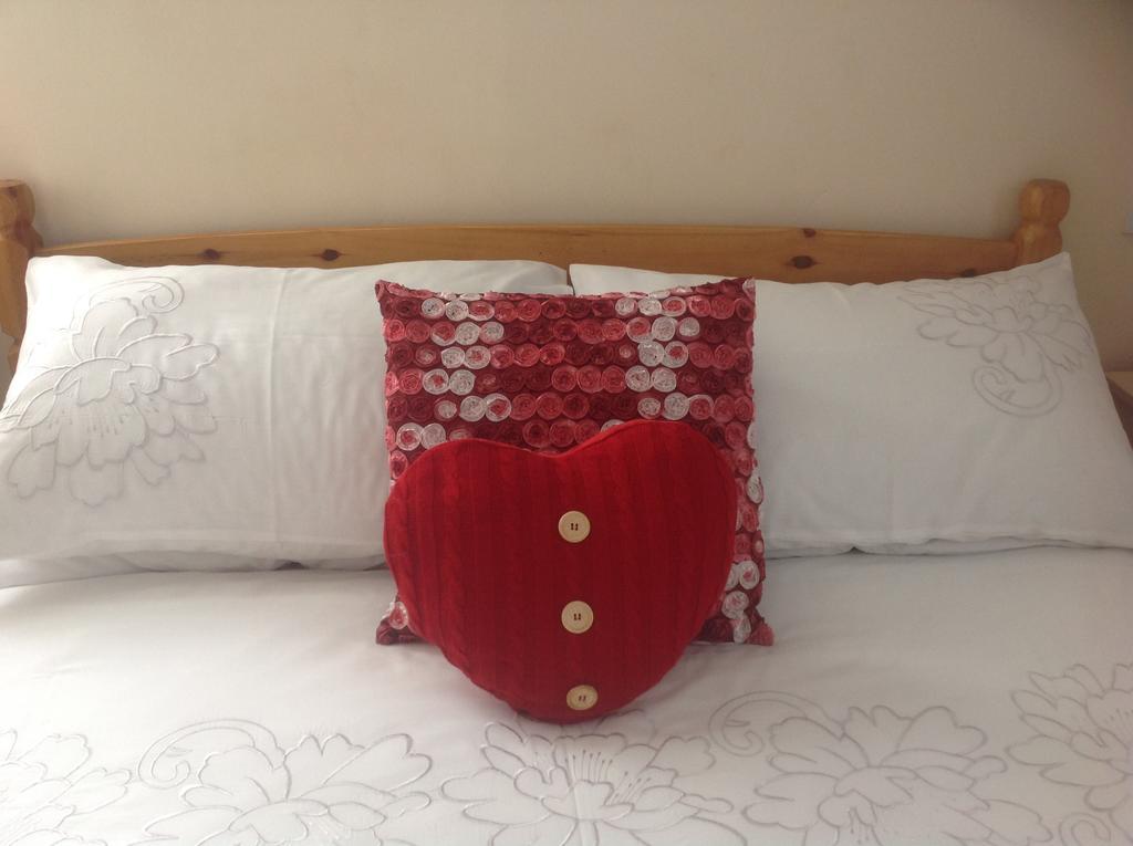 Cleasewood Guest House เกรทยาร์มัธ ภายนอก รูปภาพ